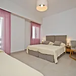 Xenia 3* Naxos City
