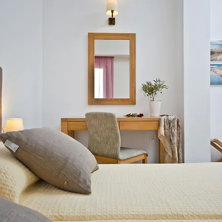 Xenia Hotel 3*