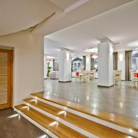 森雅酒店 Naxos City