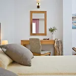 Xenia Otel 3*