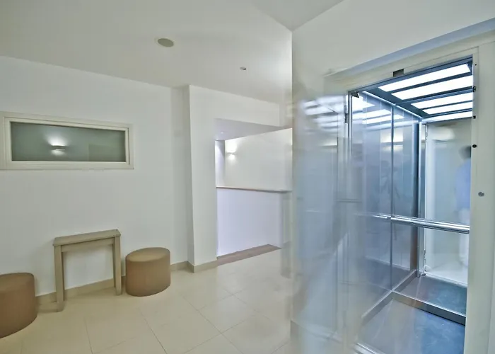 Отель Xenia Naxos City